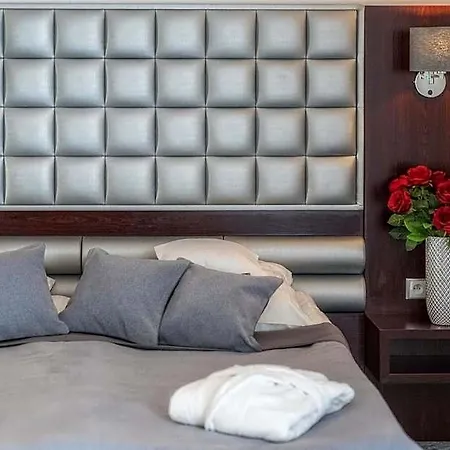 Sadelski Dwor Medical & Hotell 4*