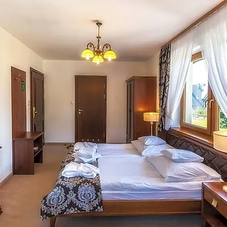 Sadelski Dwor Medical & 4*