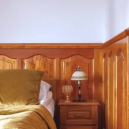 Hotell Sadelski Dwor Medical & 4*